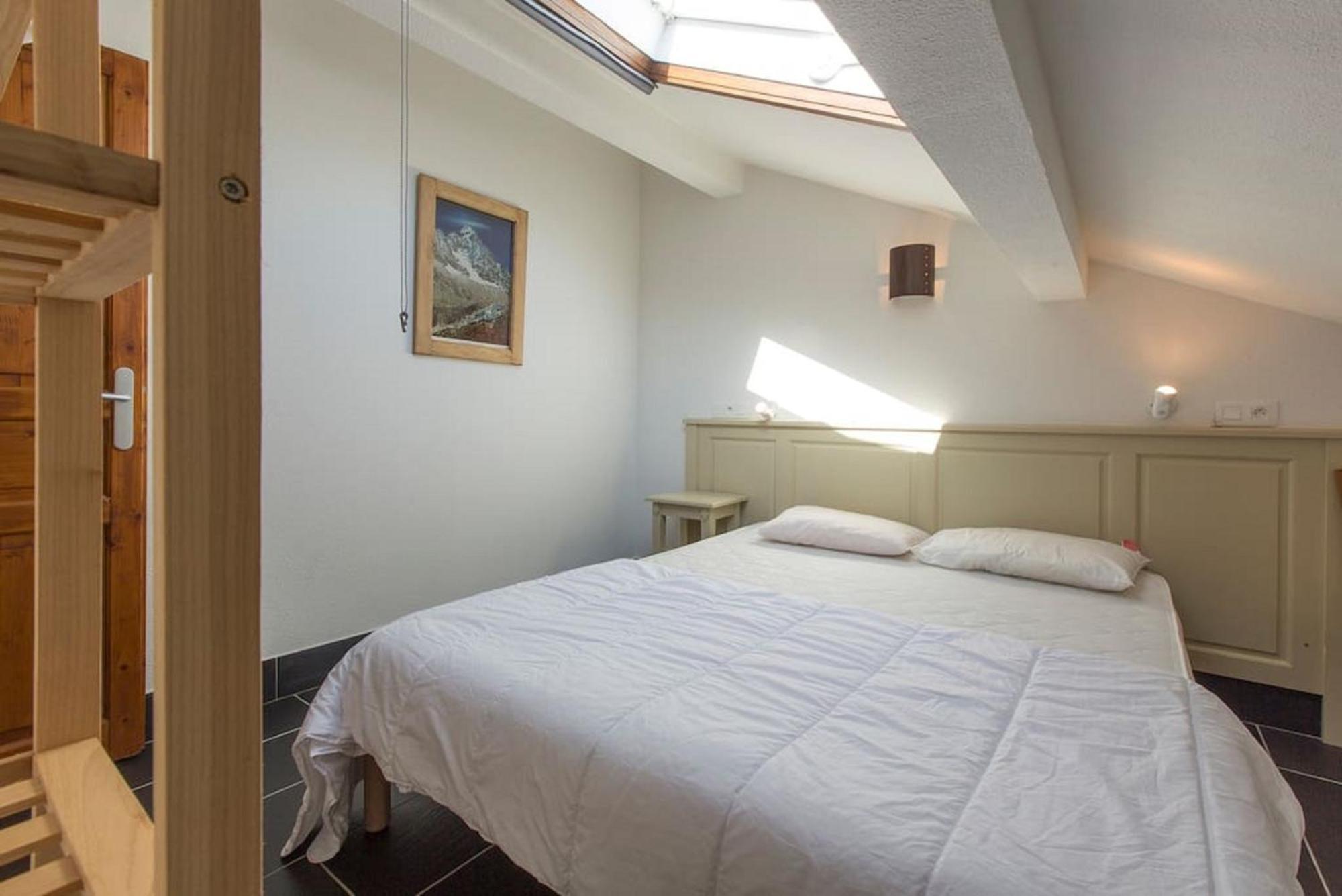 Les Aiguilles De Warens Aparthotel Combloux Exteriör bild