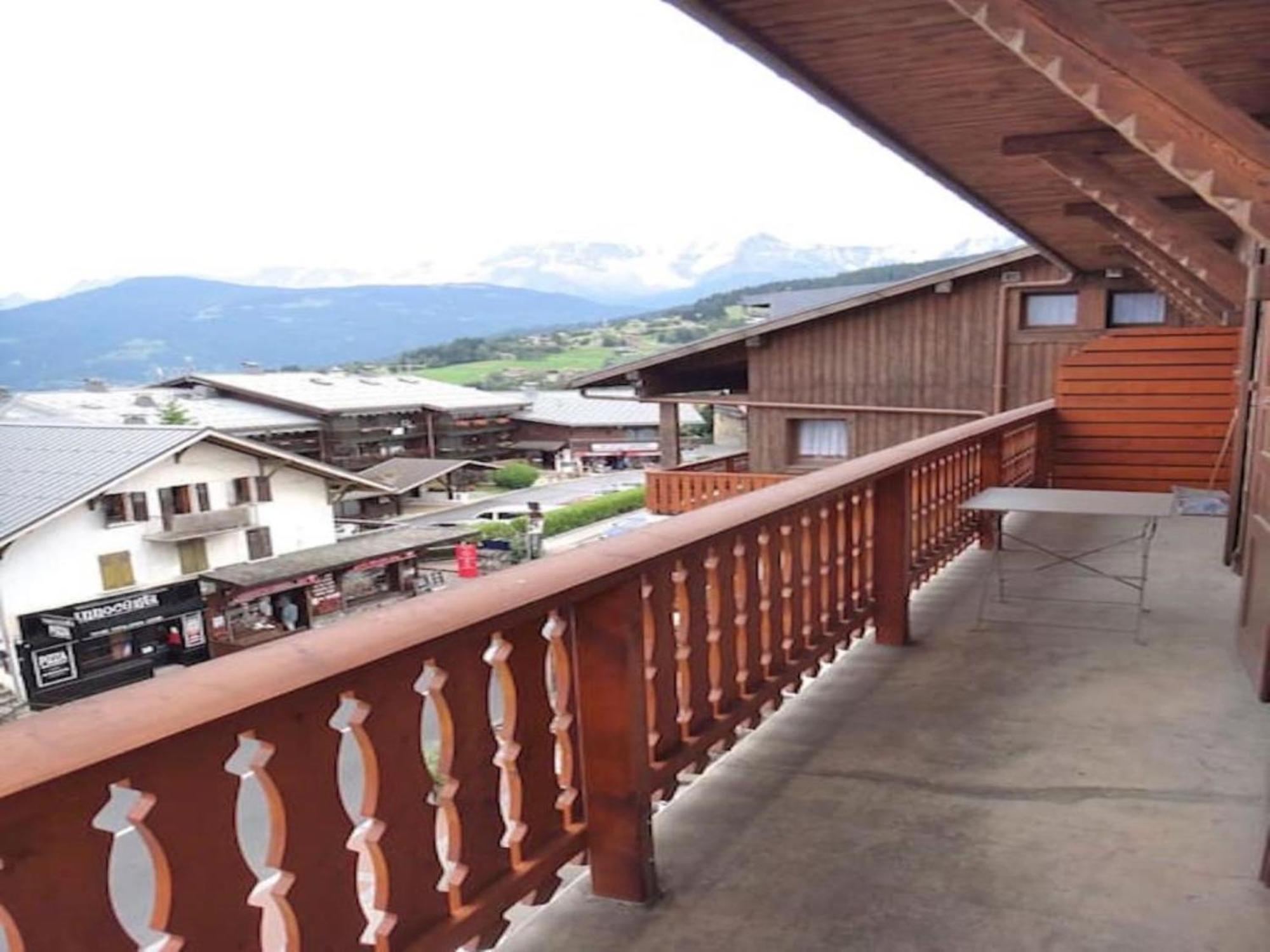 Les Aiguilles De Warens Aparthotel Combloux Exteriör bild