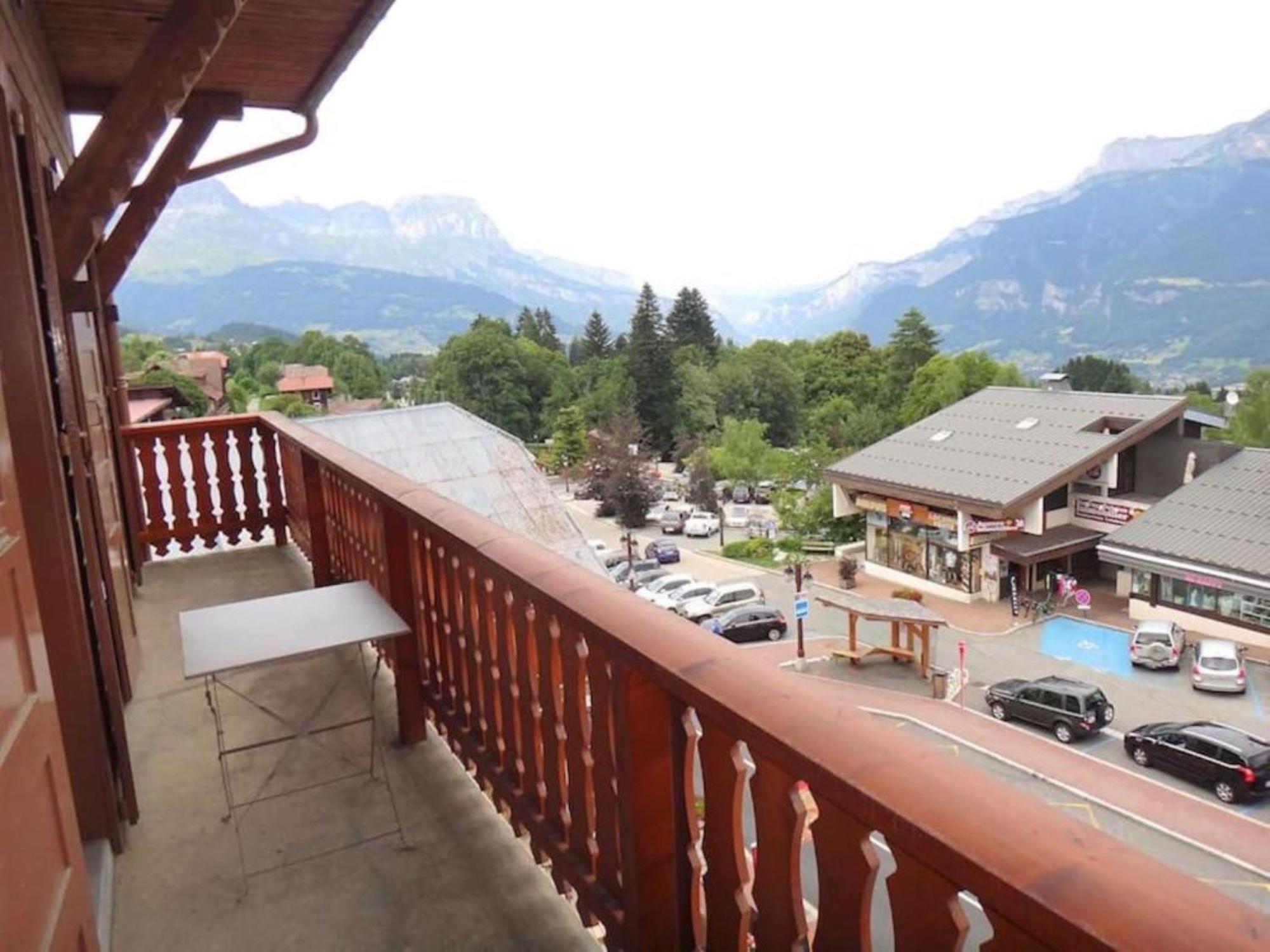 Les Aiguilles De Warens Aparthotel Combloux Exteriör bild