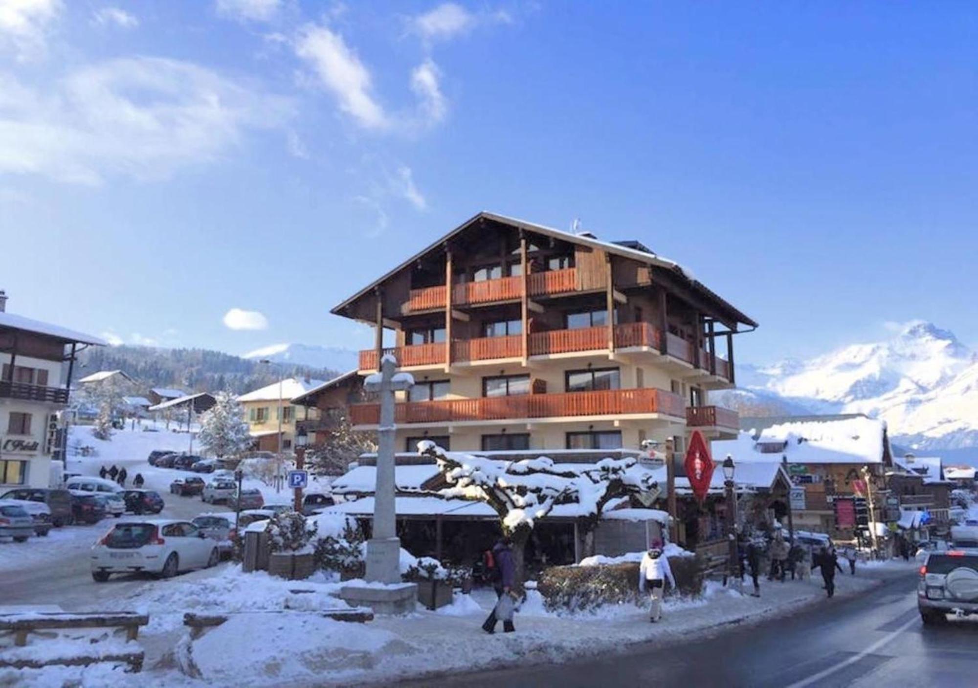 Les Aiguilles De Warens Aparthotel Combloux Exteriör bild